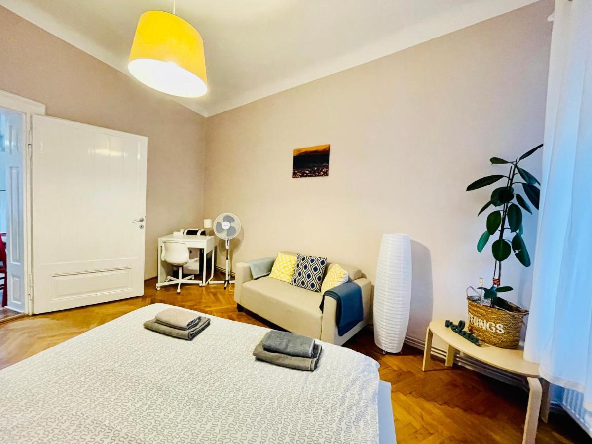 Flh - Apartament 2 Camere Ocnei 锡比乌 外观 照片